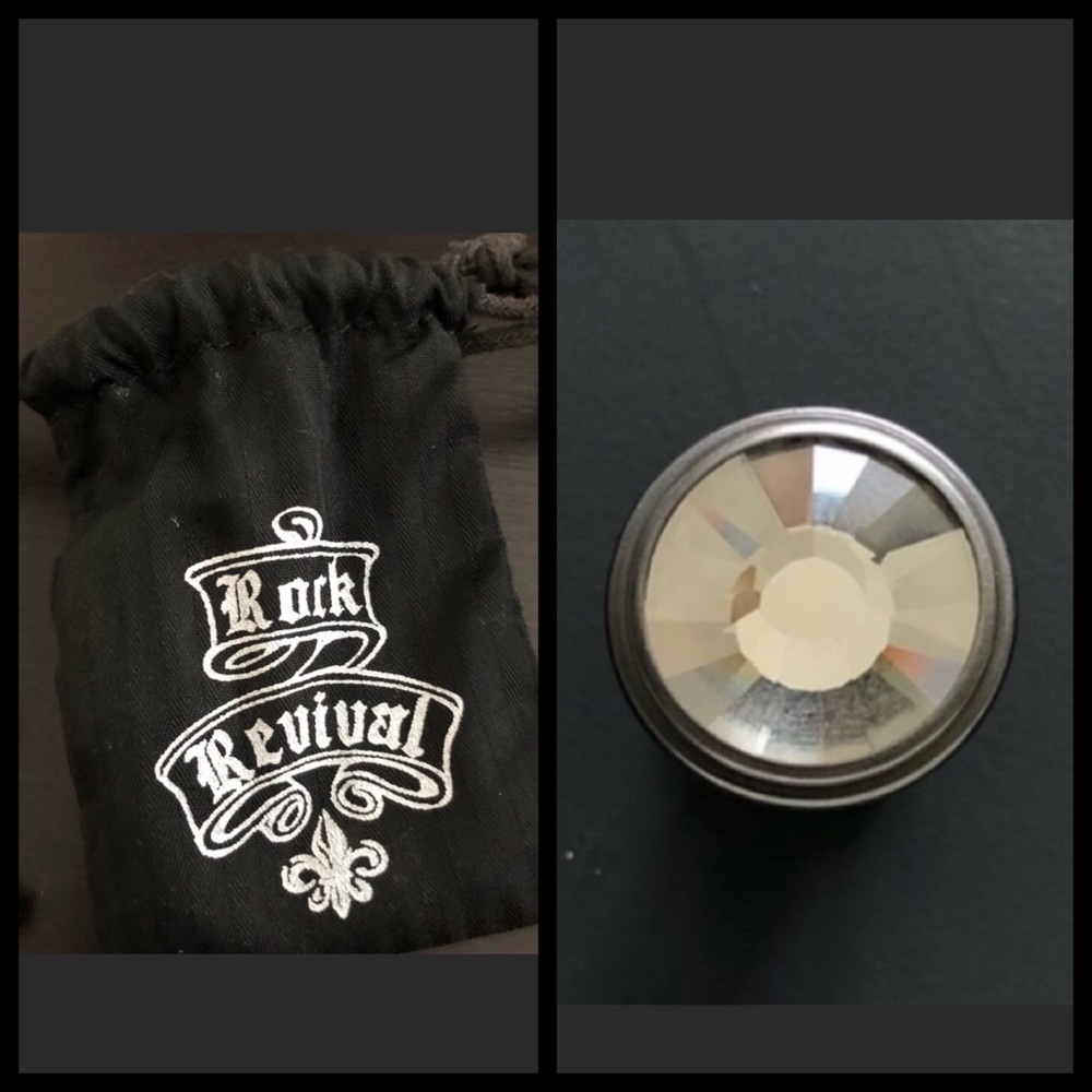 Rock Revival Jewel Spare Button with RR bag
